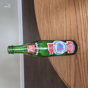 1979 NCAA Finalist Indiana State Sycamores 7up bottle